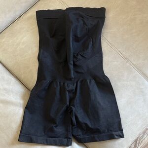 BLANQI Women's maternity Black Bike Shorts